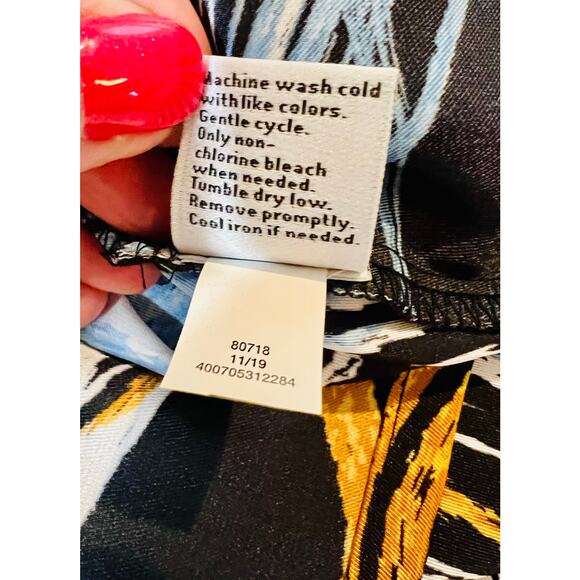 Nine West Wrap Silky Cropped Shirt Blouse SMALL Romantic Colorful Chic NWT - Picture 6 of 8